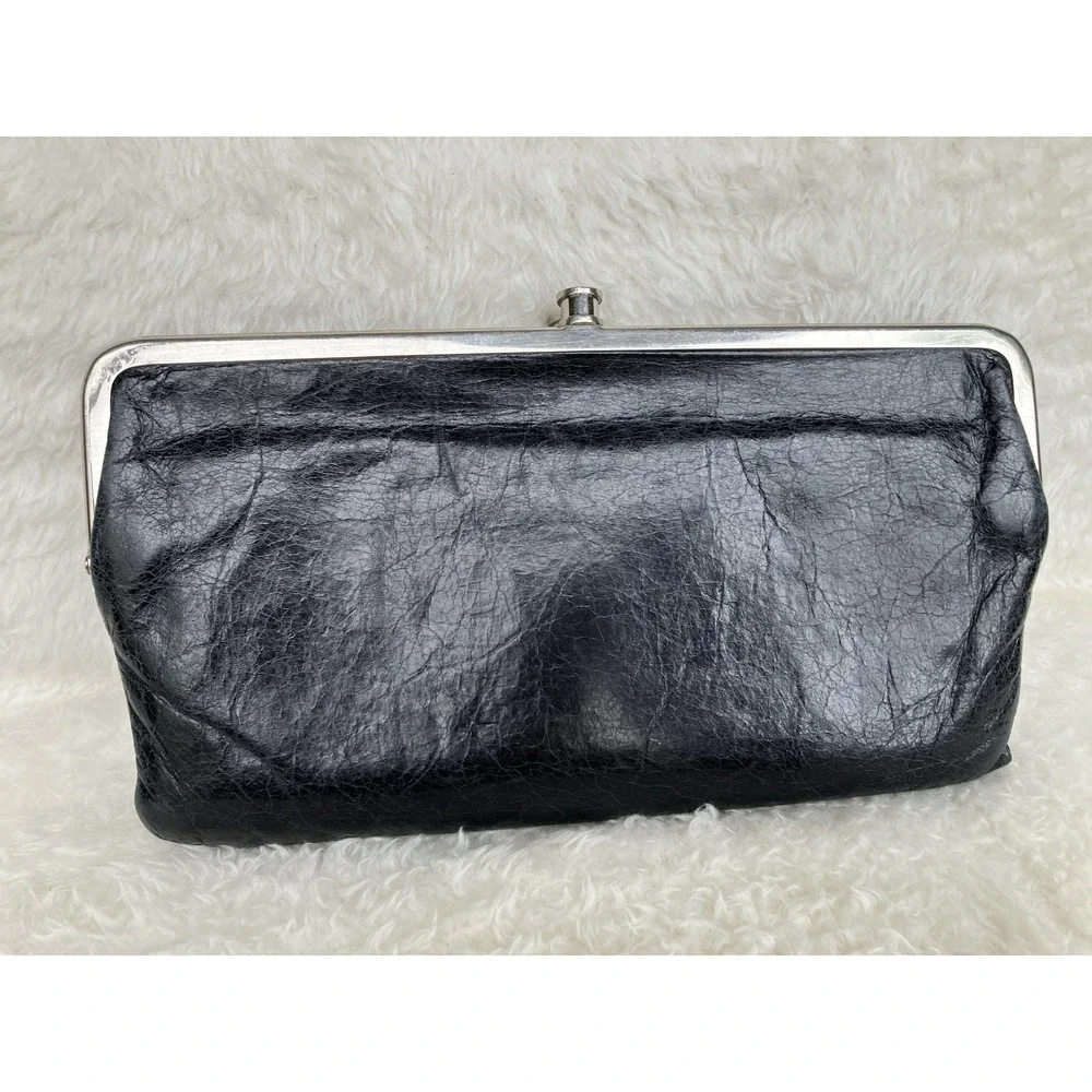 Hobo International Lauren Kiss Lock Clutch Wallet In Black